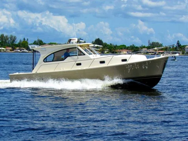 Slide: The Image of Mainship Pilot 34 Sedan Hardtop RR 2004 - 2