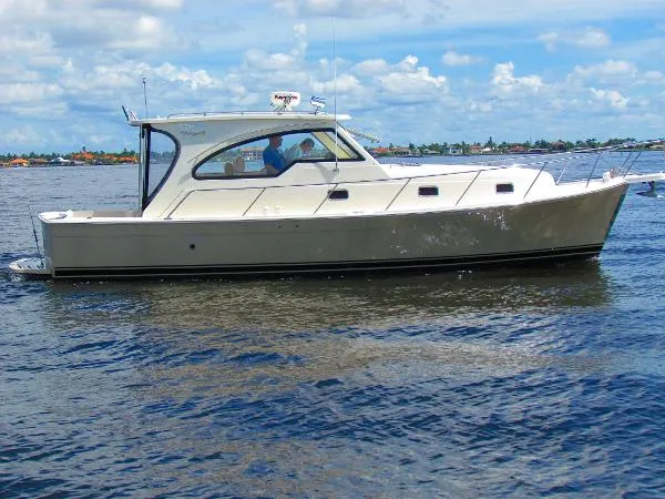 Slide: The Image of Mainship Pilot 34 Sedan Hardtop RR 2004 - 7