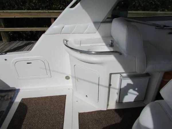 Slide: The Image of Sea Ray 330 Sundancer 1997 - 7