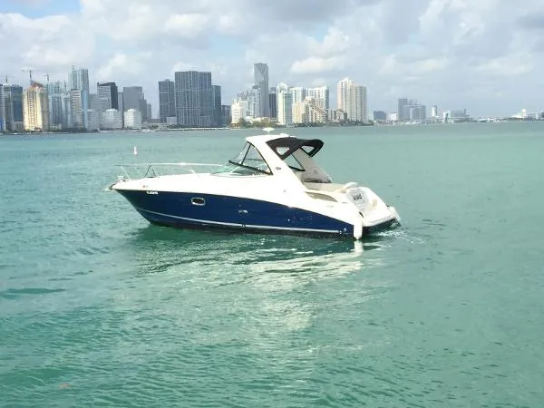 Slide: The Image of Sea Ray 310 Sundancer 2012 - 2