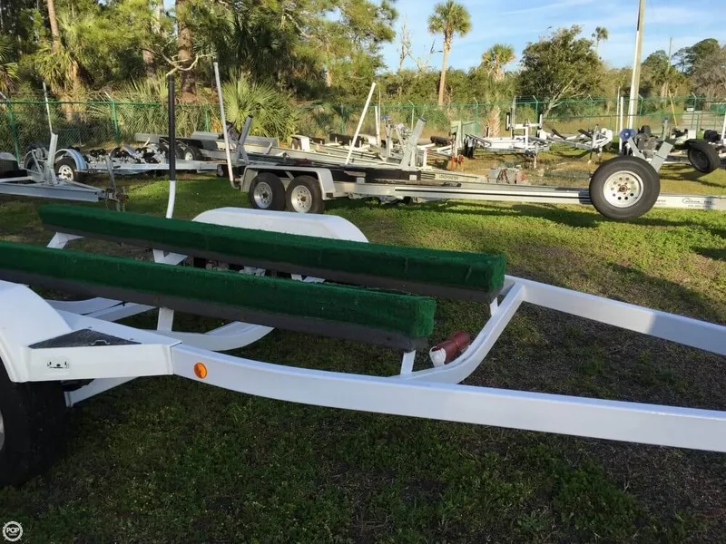 Slide: The Image of Correct Craft SC211 Air Nautique 2006 - 11