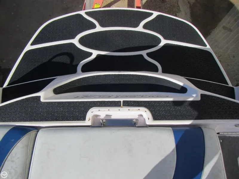 Slide: The Image of Correct Craft SC211 Air Nautique 2006 - 8