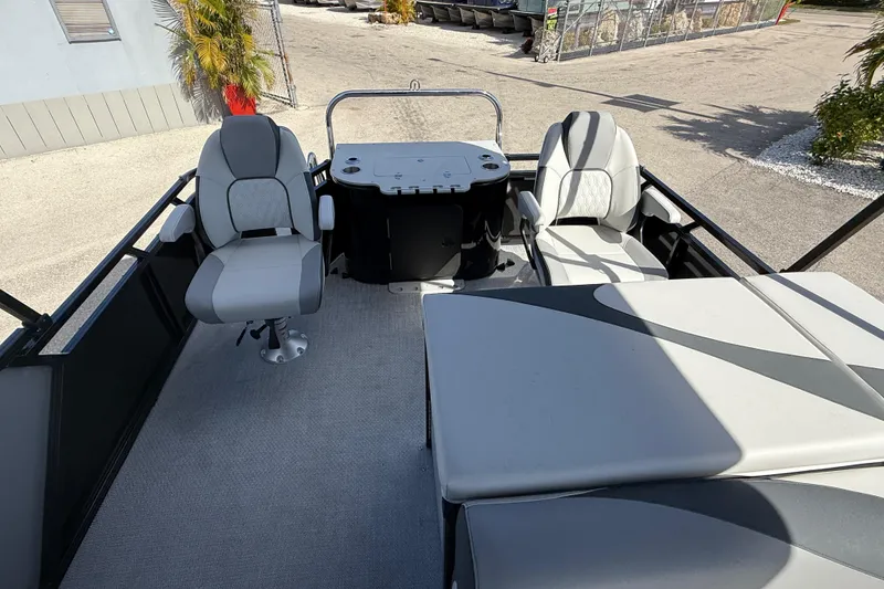 Slide: The Image of 2026 Avalon 2385 LSZ Rear Fish Tri Toon boat interior with seating and fishing station. - 22