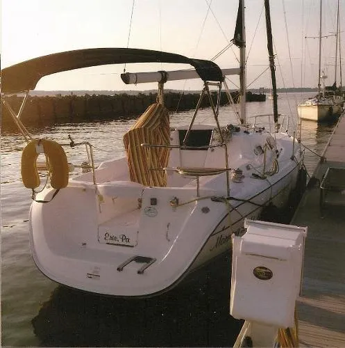Slide: The Image of Hunter 27 2008 - 1