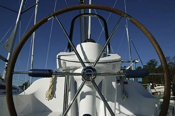Slide: The Image of Hunter 27 2008 - 11