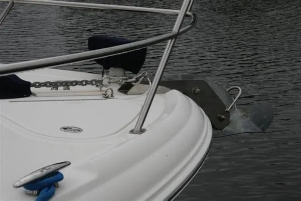 Slide: The Image of Sea Ray 420 Sundancer 2004 - 1