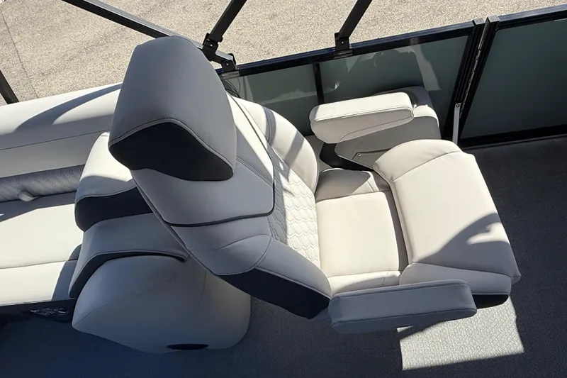 Slide: The Image of Luxurious seating on 2026 Avalon 2385 LSZ Quad Lounger, Tri Toon, High Performance boat. - 22