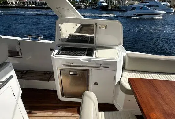 Slide: The Image of 2018 AZIMUT 40 VERVE - Image 11 - 11