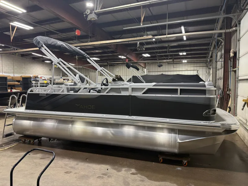 Slide: The Image of Tahoe Sport CRB 1980 Cruise Rear Bench 2026 - 43