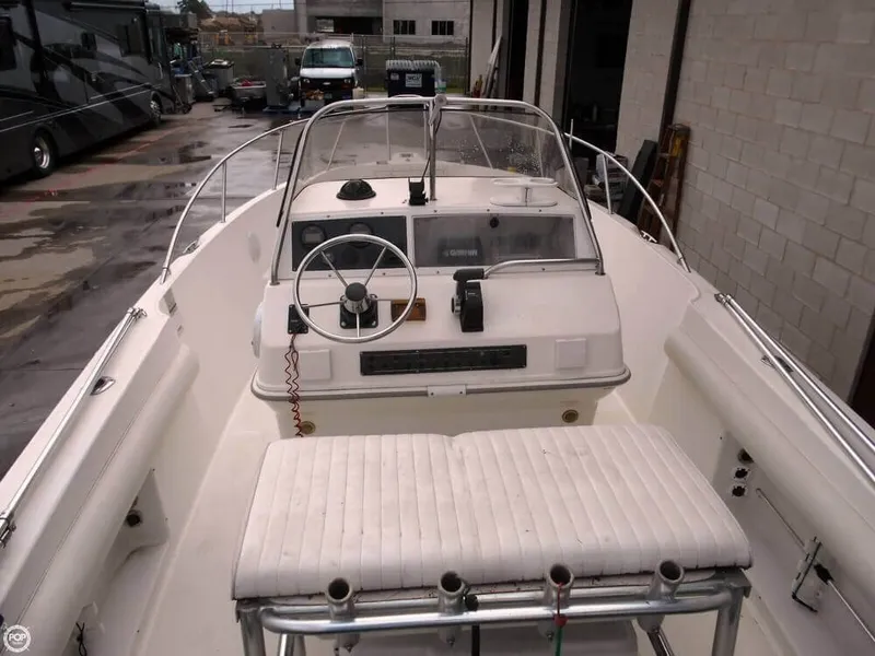 Slide: The Image of Wellcraft 240 CCF 1998 - 3