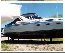 Slide: The Image of Bayliner 3485 Avanti 1989 - 2