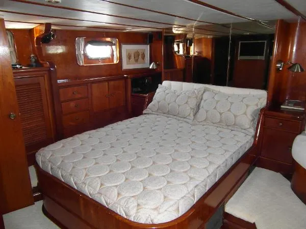 Slide: The Image of COOPER MAPLE LEAF 72 Pilothouse Ketch 1986 - 6