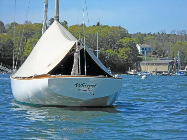 Slide: The Image of Herreshoff Alerion 2002 - 0