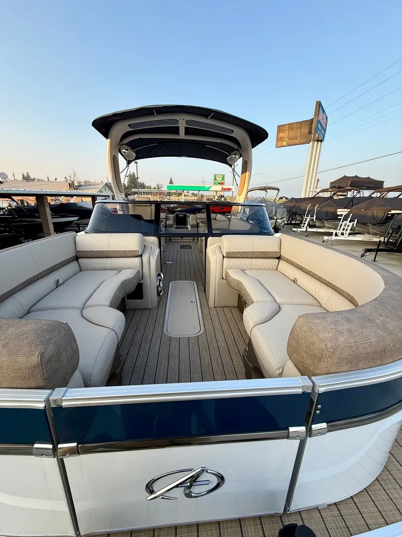 Slide: The Image of Avalon Waketoon 23' w/ 6.2L Mercury Bravo Four! 2025 - 11