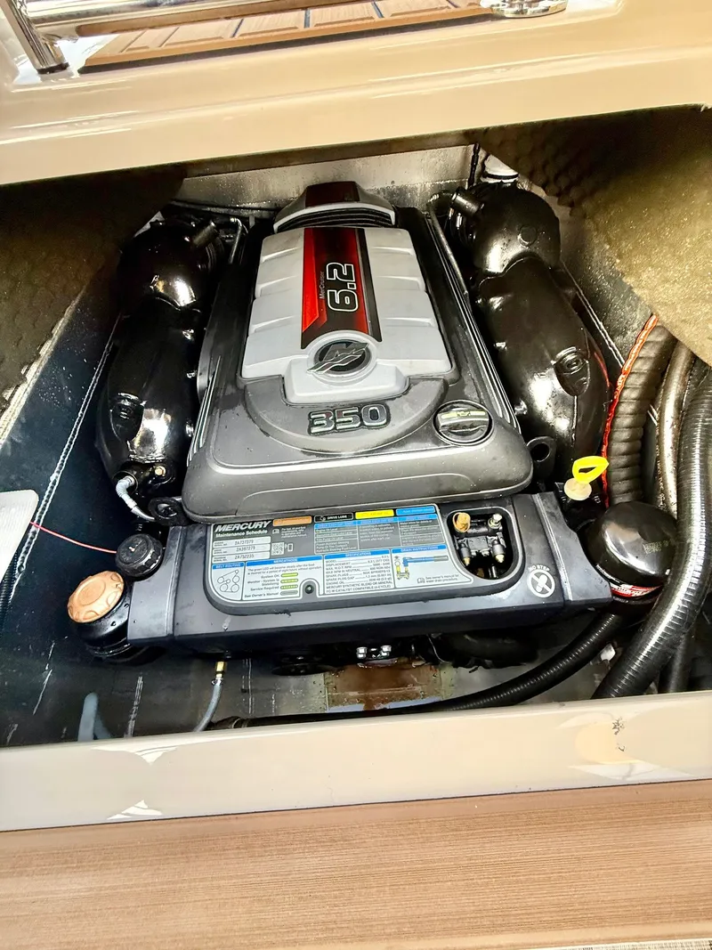 Slide: The Image of Avalon Waketoon 23' w/ 6.2L Mercury Bravo Four! 2025 - 8