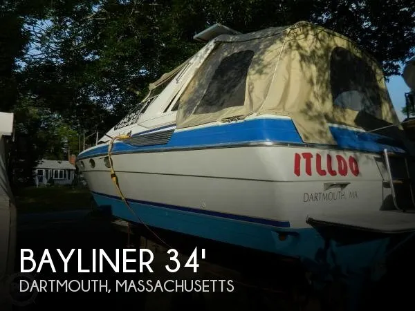 Slide: The Image of Bayliner 3450 Avanti Sunbridge 1988 - 0