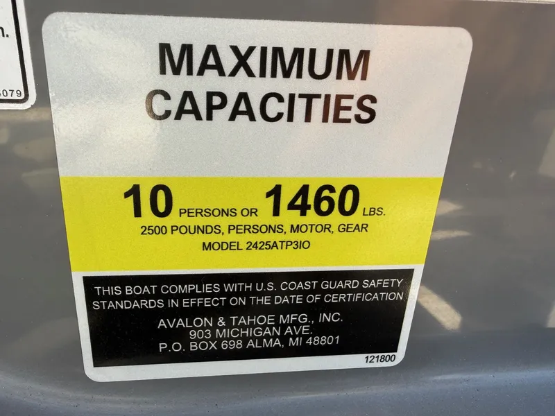 Slide: The Image of Tahoe Waketoon 23 FT w/ 6.2L Mercury 2024 - 12