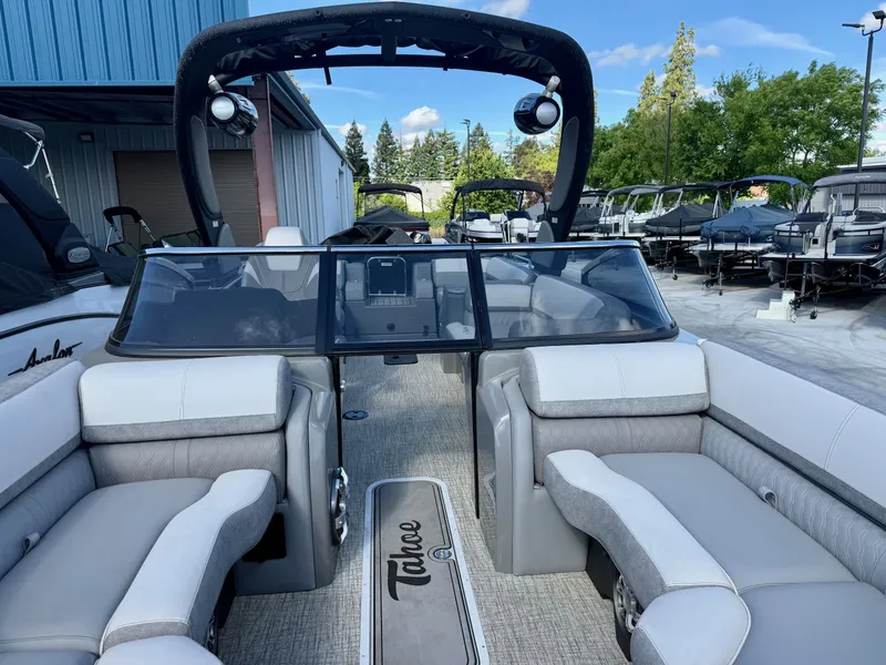 Slide: The Image of Tahoe Waketoon 23 FT w/ 6.2L Mercury 2024 - 4