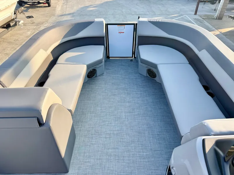 Slide: The Image of Lowe LS Walk Thru 210 WT w/ 60HP Mercury! 2026 - 15