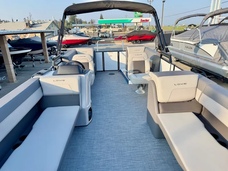 Slide: The Image of Lowe LS Walk Thru 210 WT w/ 60HP Mercury! 2026 - 9