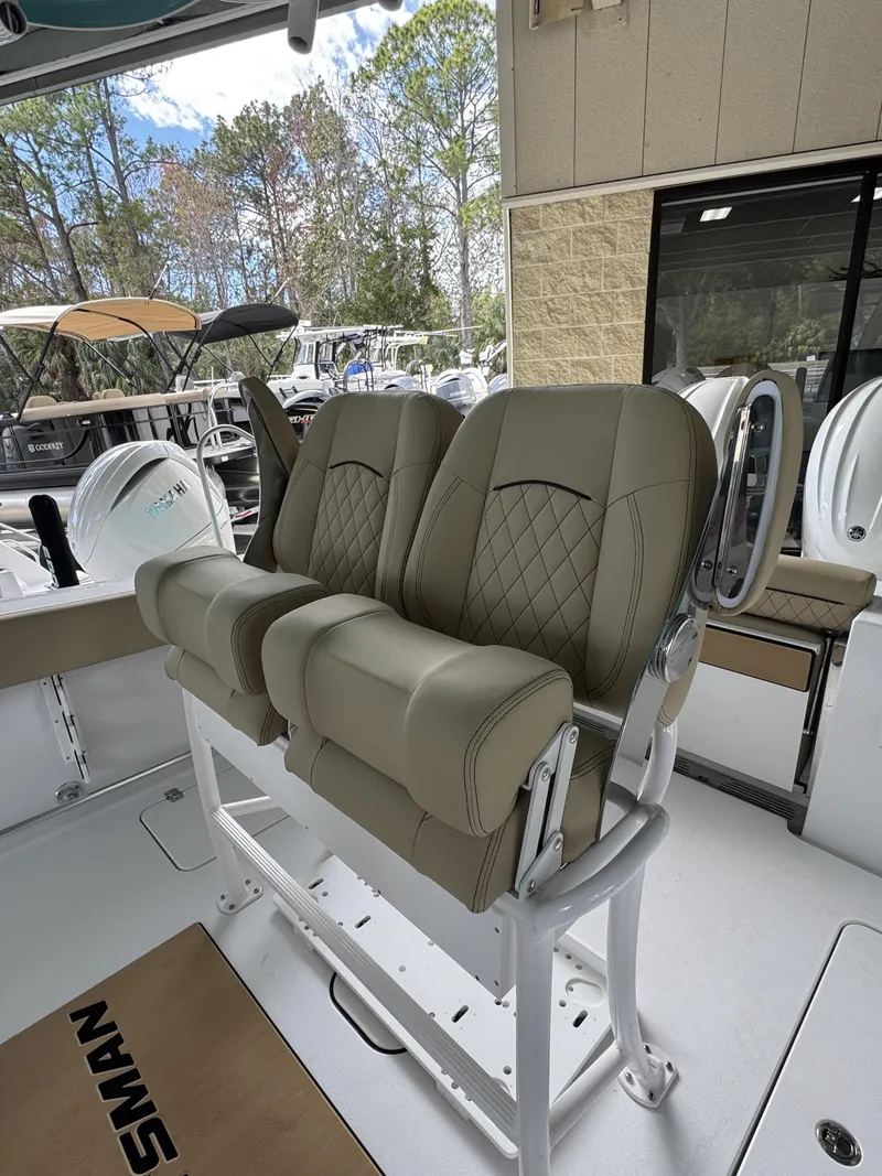 Slide: The Image of Sportsman Open 252 Center Console 2026 - 15