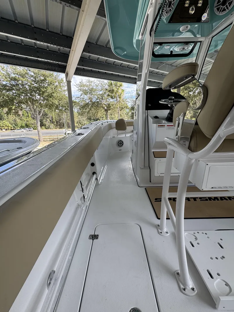 Slide: The Image of Sportsman Open 252 Center Console 2026 - 30