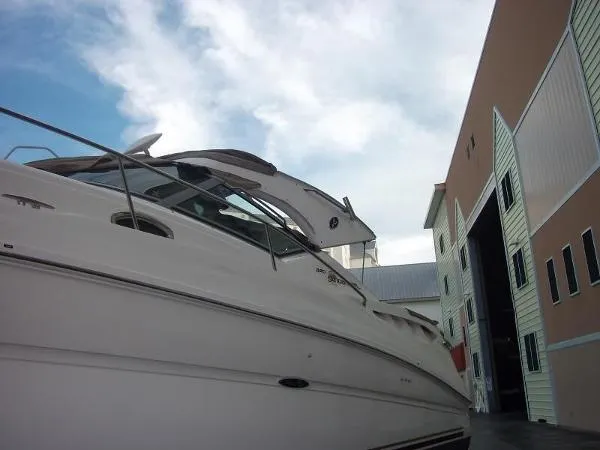 Slide: The Image of Sea Ray "320" Sundancer 2002 - 6