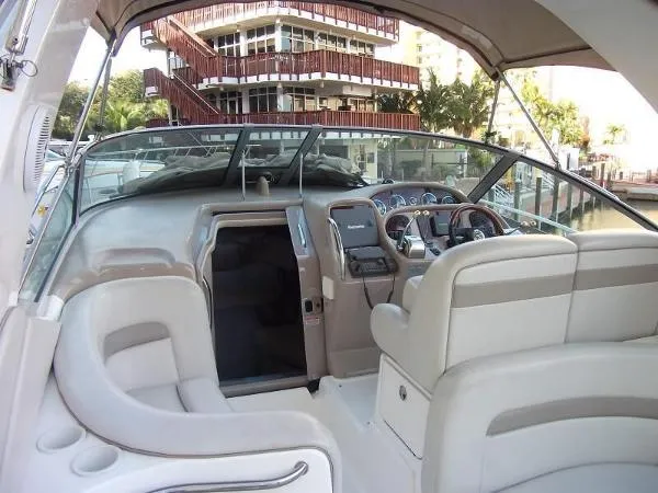 Slide: The Image of Sea Ray "320" Sundancer 2002 - 8
