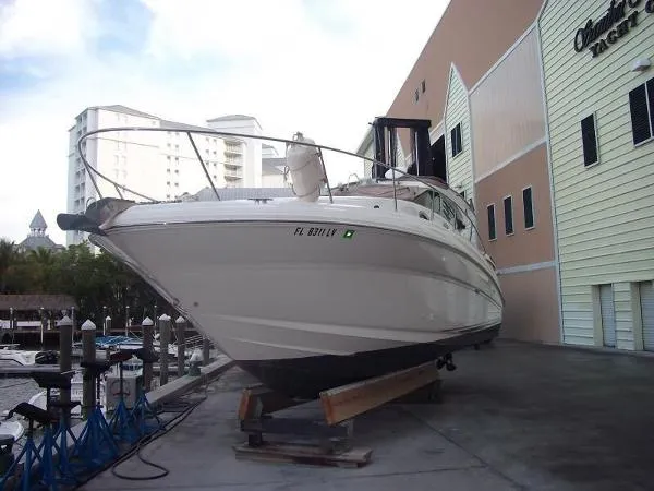 Slide: The Image of Sea Ray "320" Sundancer 2002 - 9