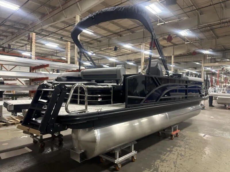 Slide: The Image of Bennington 23 S Swingback 2026 - 12