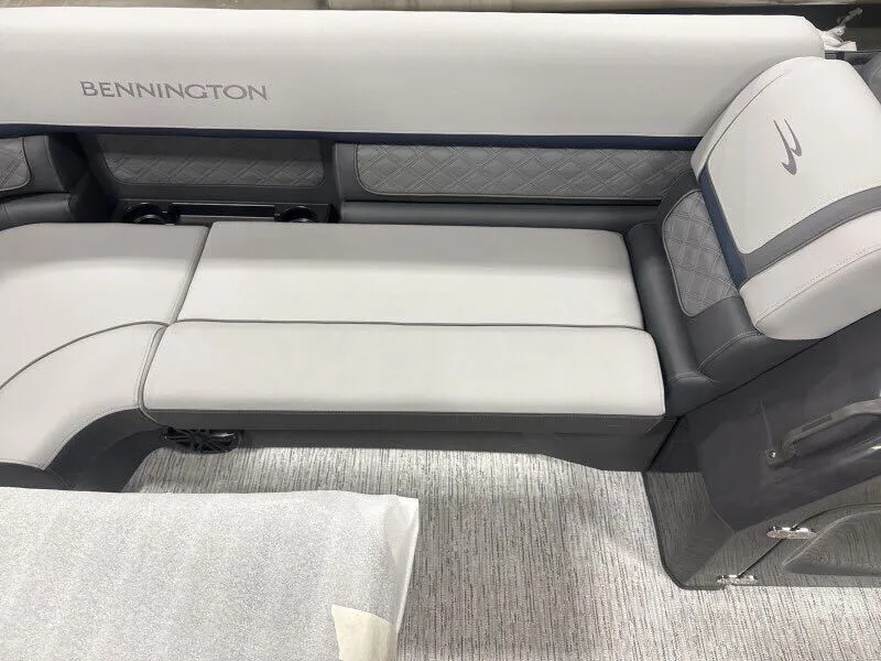 Slide: The Image of Bennington 23 S Swingback 2026 - 14