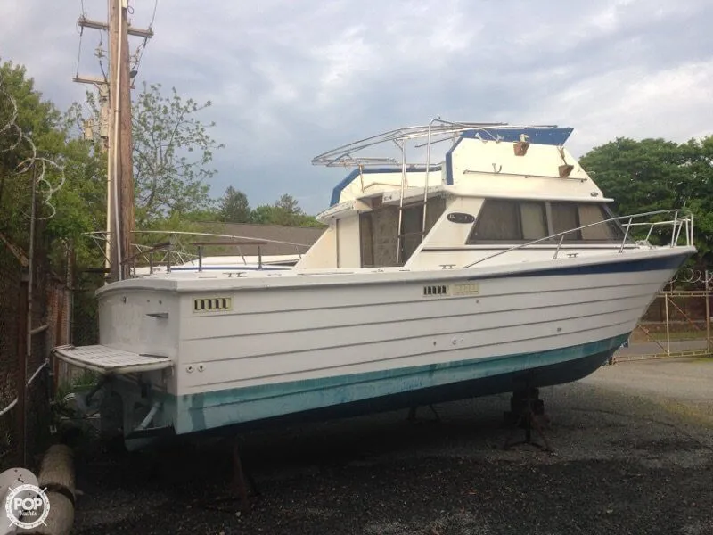 Slide: The Image of Penn Yan 30 Sportfish 1976 - 3