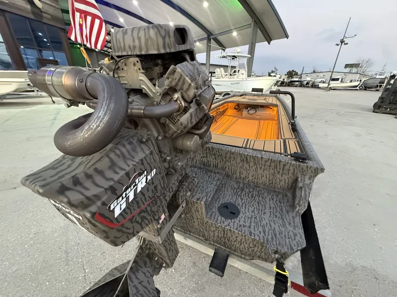 Slide: The Image of Gator-Tail 18x54 Extreme 2023 - 7