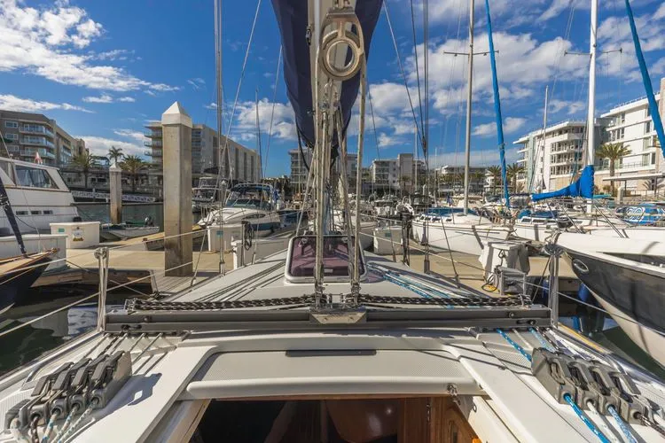 Slide: The Image of 2004 Catalina 320 - Image 12 - 12