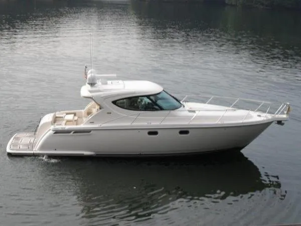 Slide: The Image of Tiara 45 Sovran 2012 - 1