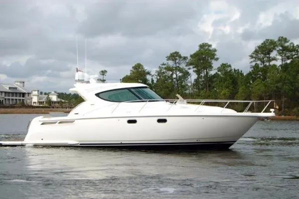 Slide: The Image of Tiara 45 Sovran 2012 - 4