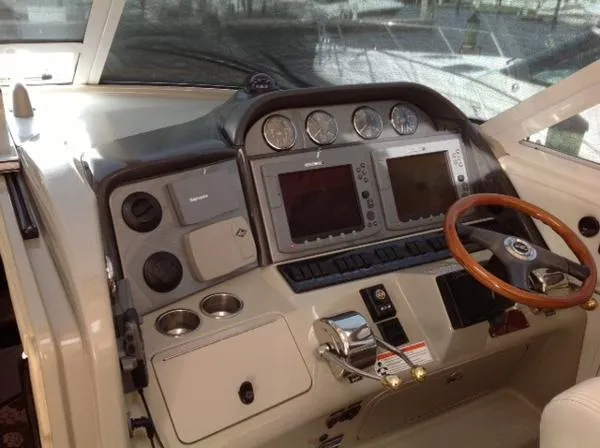 Slide: The Image of Sea Ray 40 Motor Yacht 2006 - 6