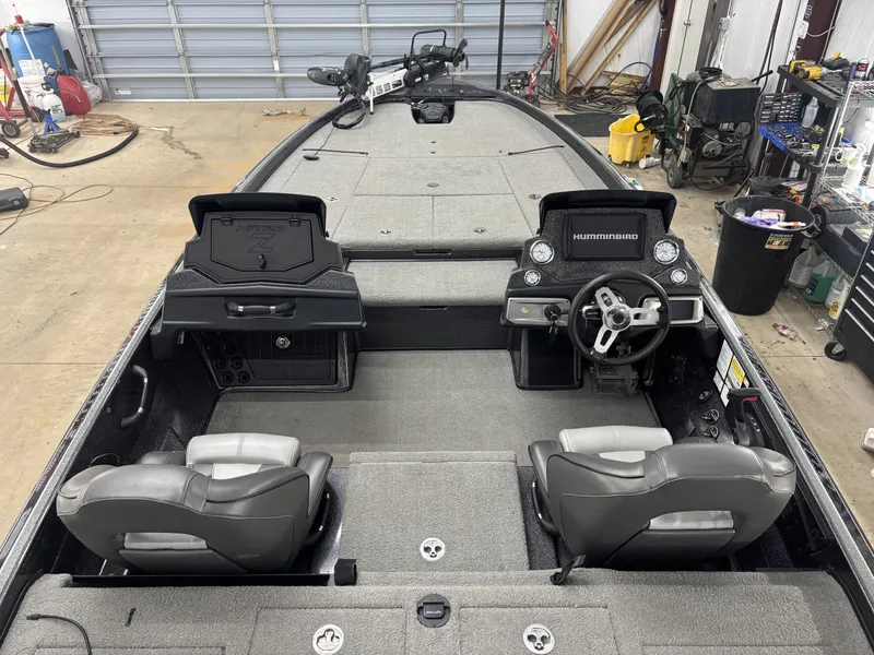 Slide: The Image of Nitro Z21 Pro 2021 - 16