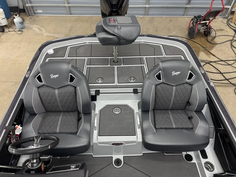 Slide: The Image of Ranger Z Comanche Z520R Cup Equipped 2026 - 10