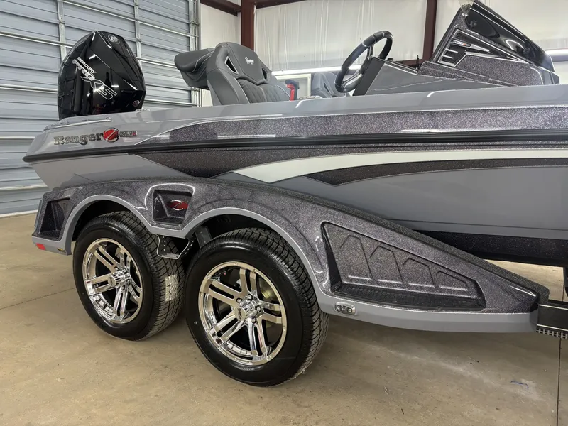 Slide: The Image of Ranger Z Comanche Z520R Cup Equipped 2026 - 13