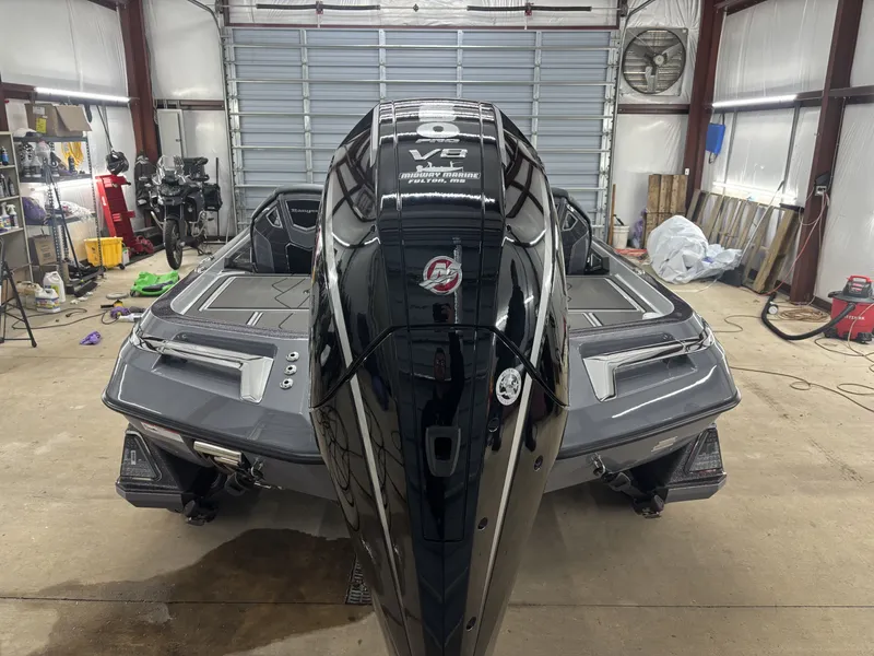 Slide: The Image of Ranger Z Comanche Z520R Cup Equipped 2026 - 16