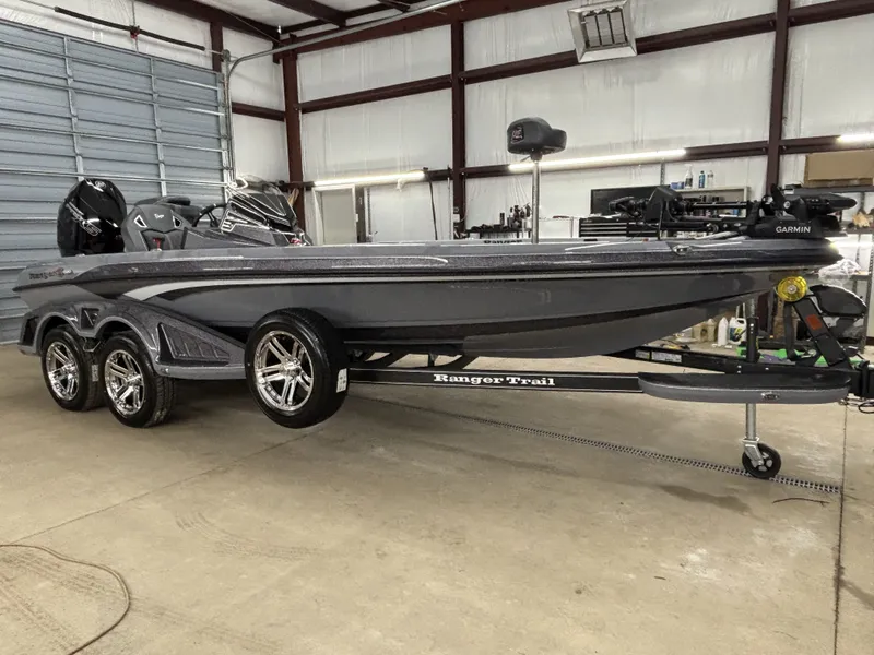 Slide: The Image of Ranger Z Comanche Z520R Cup Equipped 2026 - 2