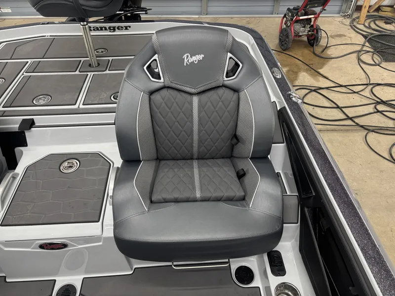 Slide: The Image of Ranger Z Comanche Z520R Cup Equipped 2026 - 20