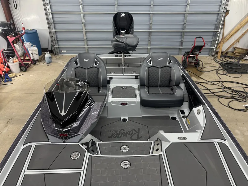 Slide: The Image of Ranger Z Comanche Z520R Cup Equipped 2026 - 8