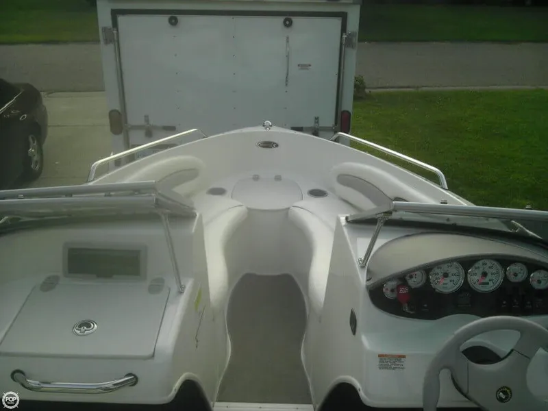 Slide: The Image of Stingray 185 LS 2011 - 7