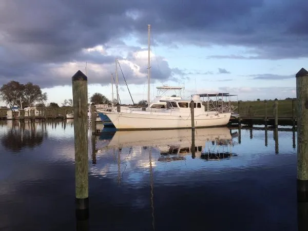 Slide: The Image of MORGAN HERITAGE 46' Pilothouse Trawler/motorsailer 1980 - 0