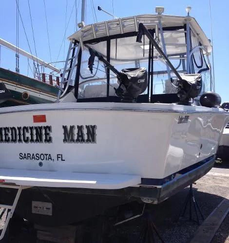 Slide: The Image of Luhrs 28 Open Freshwater 2006 - 4