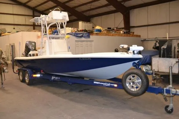 Slide: The Image of Yellowfin Center Console 2012 - 0