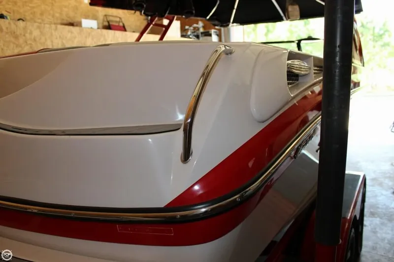 Slide: The Image of Correct Craft Super Air Nautique 210 2013 - 9