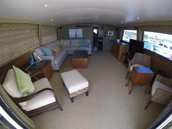 Slide: The Image of Hatteras 74 Custom Cockpit Motor Yacht 1990 - 10